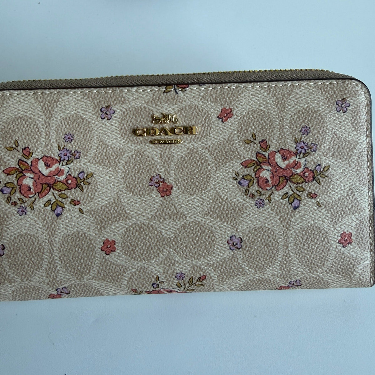 Coach Long Zip Around Wallet Sand Signature Canvas Floral Print CA088