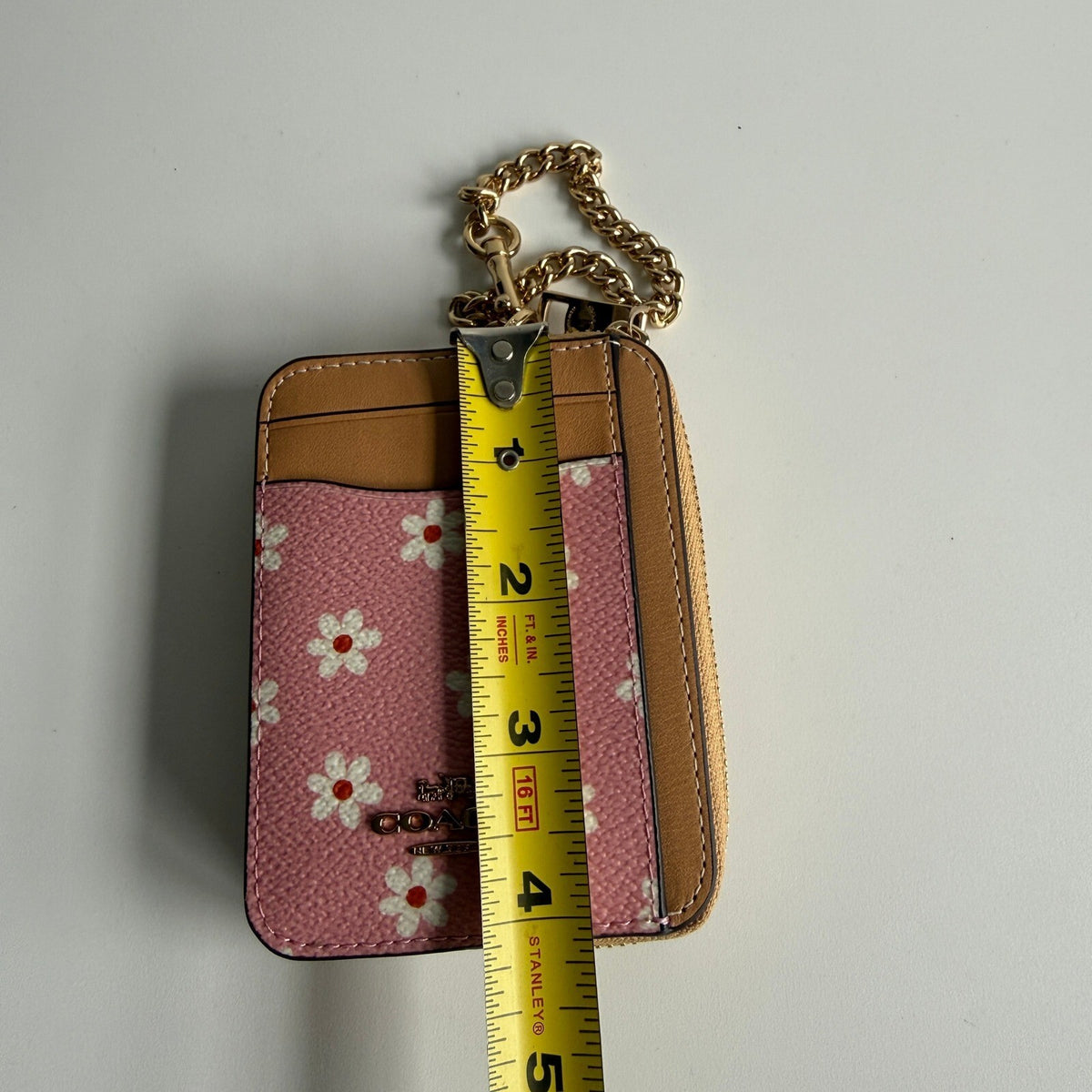 Coach Zip Card Case Pink Floral Daisy Leather Wallet CFA37