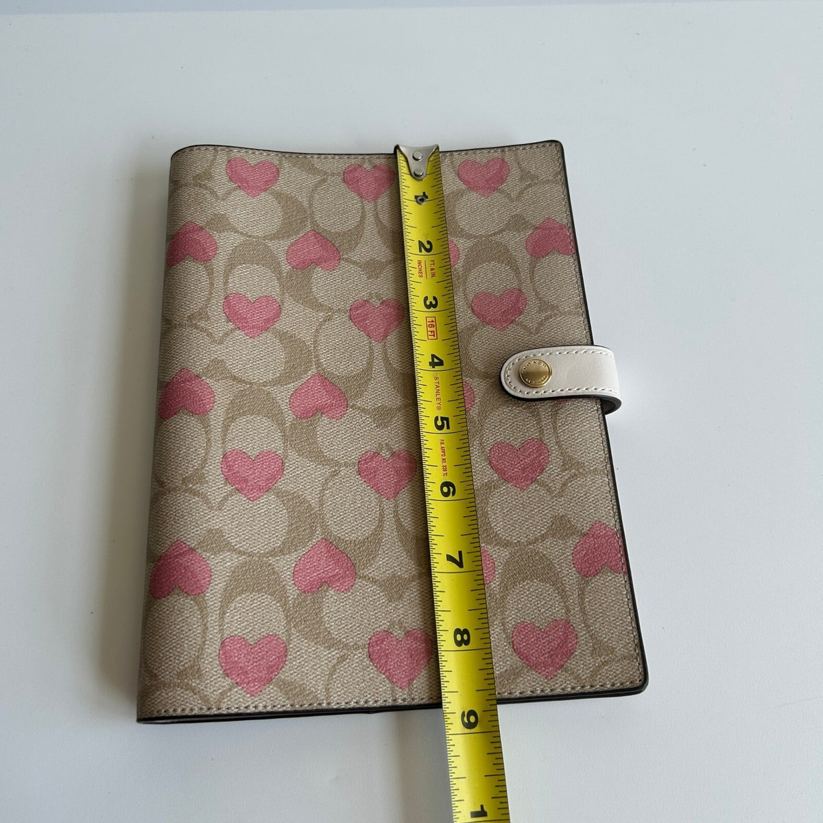 Coach Notebook Cover Pink Heart Khaki Signature Canvas Snap Closure CP378