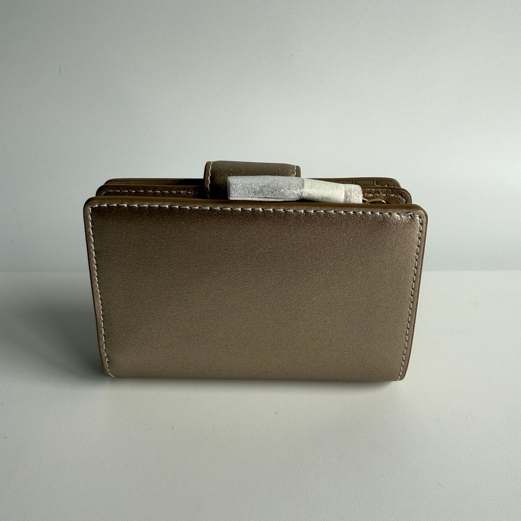 Coach Medium Corner Zip Wallet Light Champagne Pearlized Leather CW528