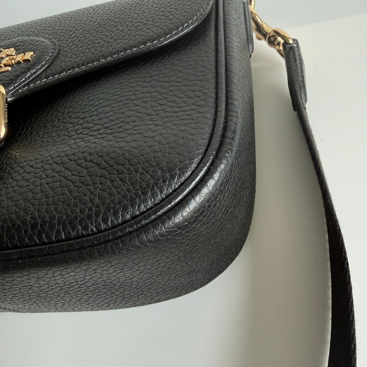 Coach Amelia Saddle Bag Black Soft Pebbled Leather Crossbody CP107