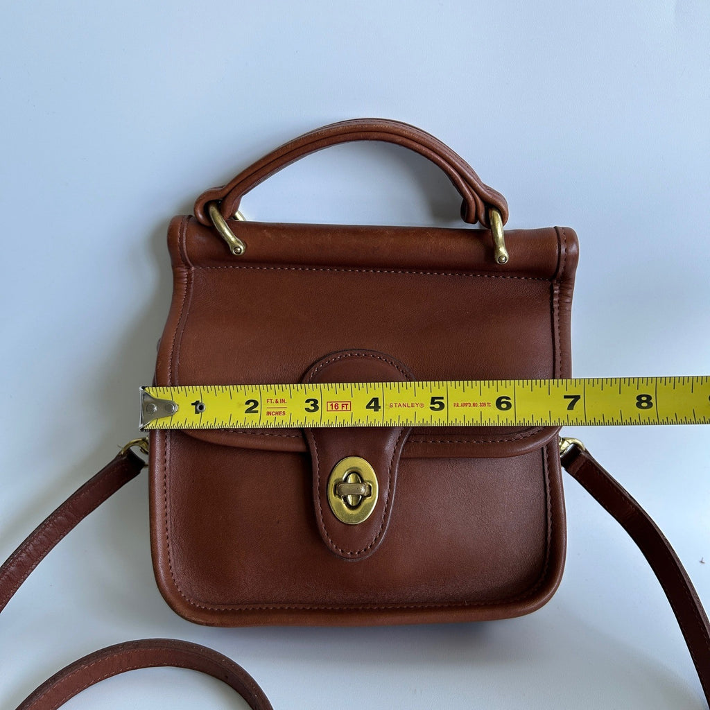 Coach Winnie 9023 British Tan Leather Crossbody Bag Good