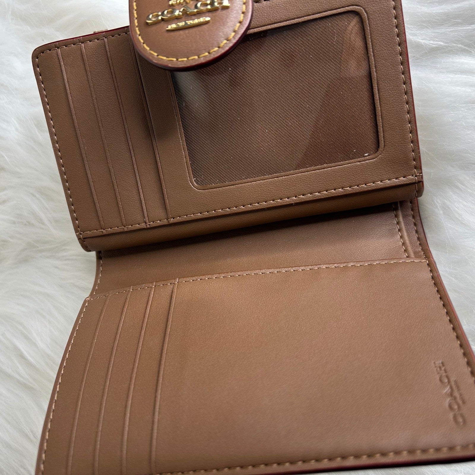 Coach Medium Corner Zip Wallet Brown Wildflower Signature Canvas Excellent