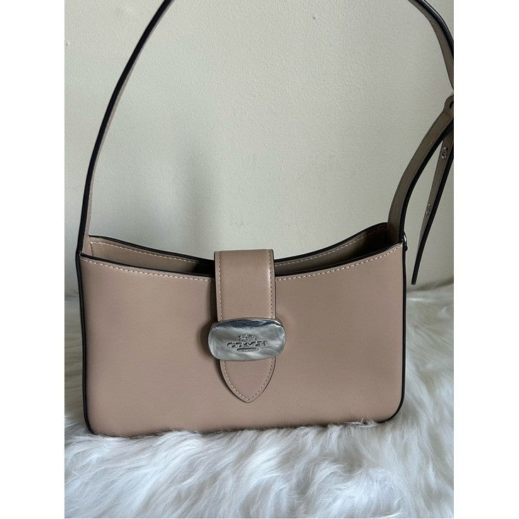 Coach Eliza Shoulder Bag Beige Leather Silver Hardware CP004