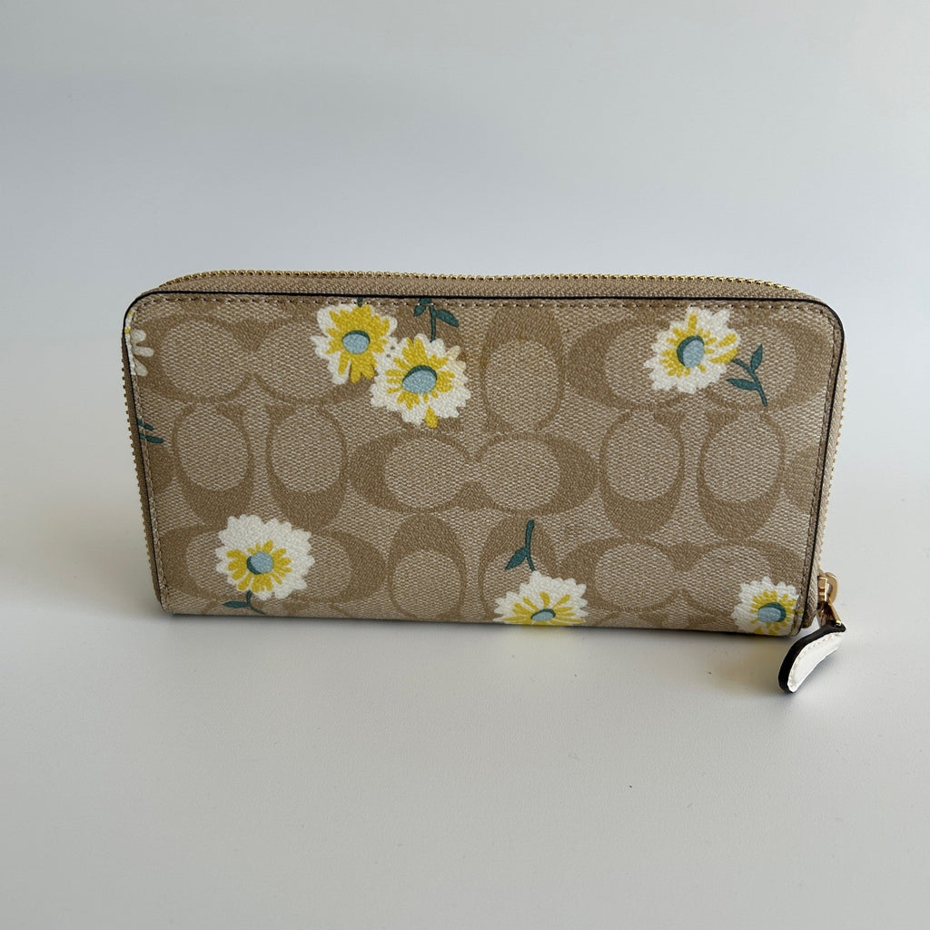 Coach Accordion Zip Wallet Khaki Daisy Signature Canvas Excellent