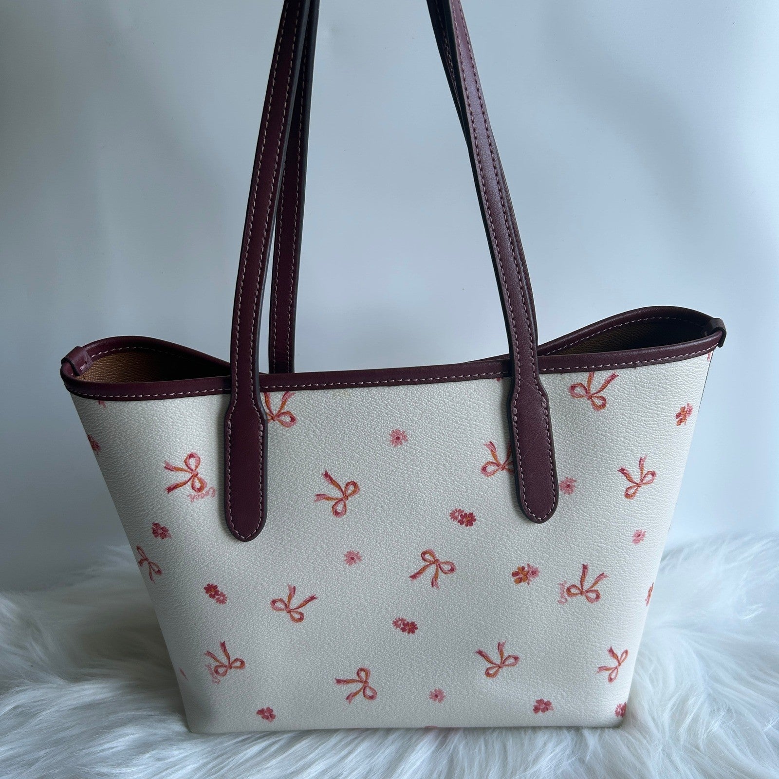 Coach Mini City Tote Chalk White Bow Floral Leather Shoulder Bag Good