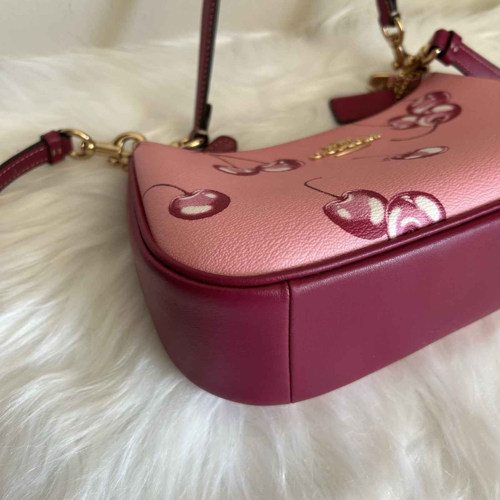 Coach Teri Cherry Print Pebbled Shoulder Bag Pink