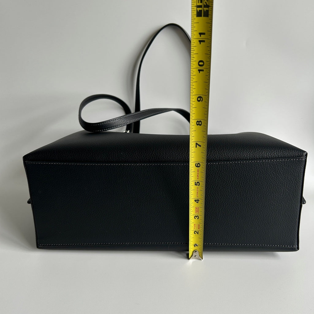 Coach Mollie Tote Black Pebbled Leather Shoulder Bag 1671 Excellent