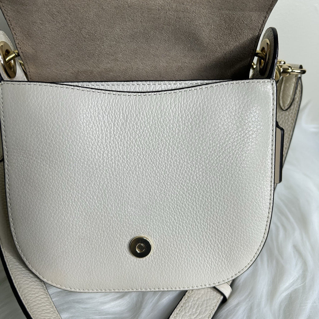 Coach Kleo 17 Chalk White Pebbled Leather Shoulder Bag Excellent