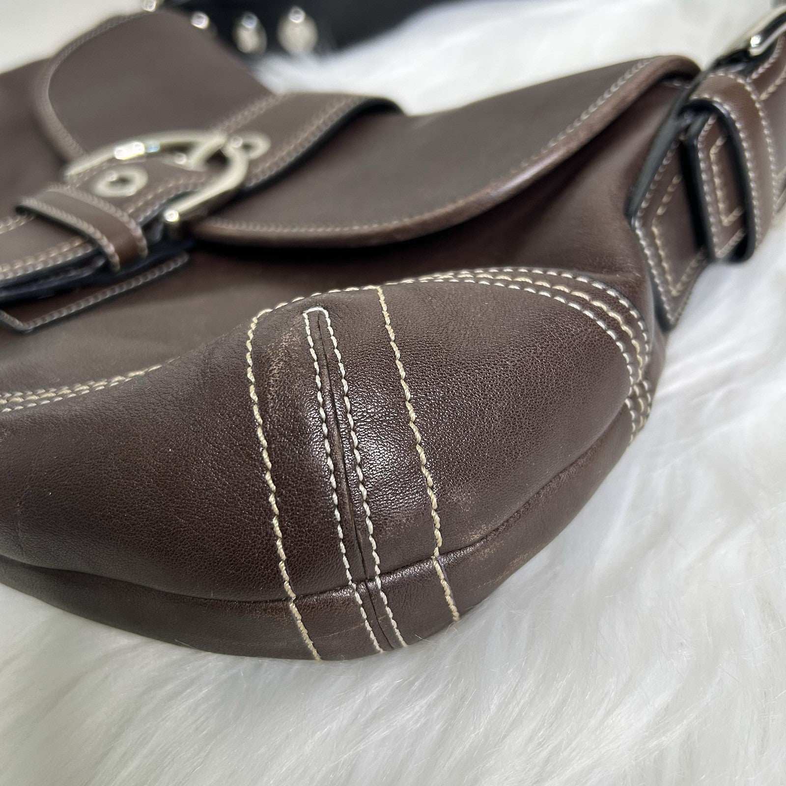Coach Soho Buckle Flap Dark Brown Leather Shoulder Bag F10192 Good