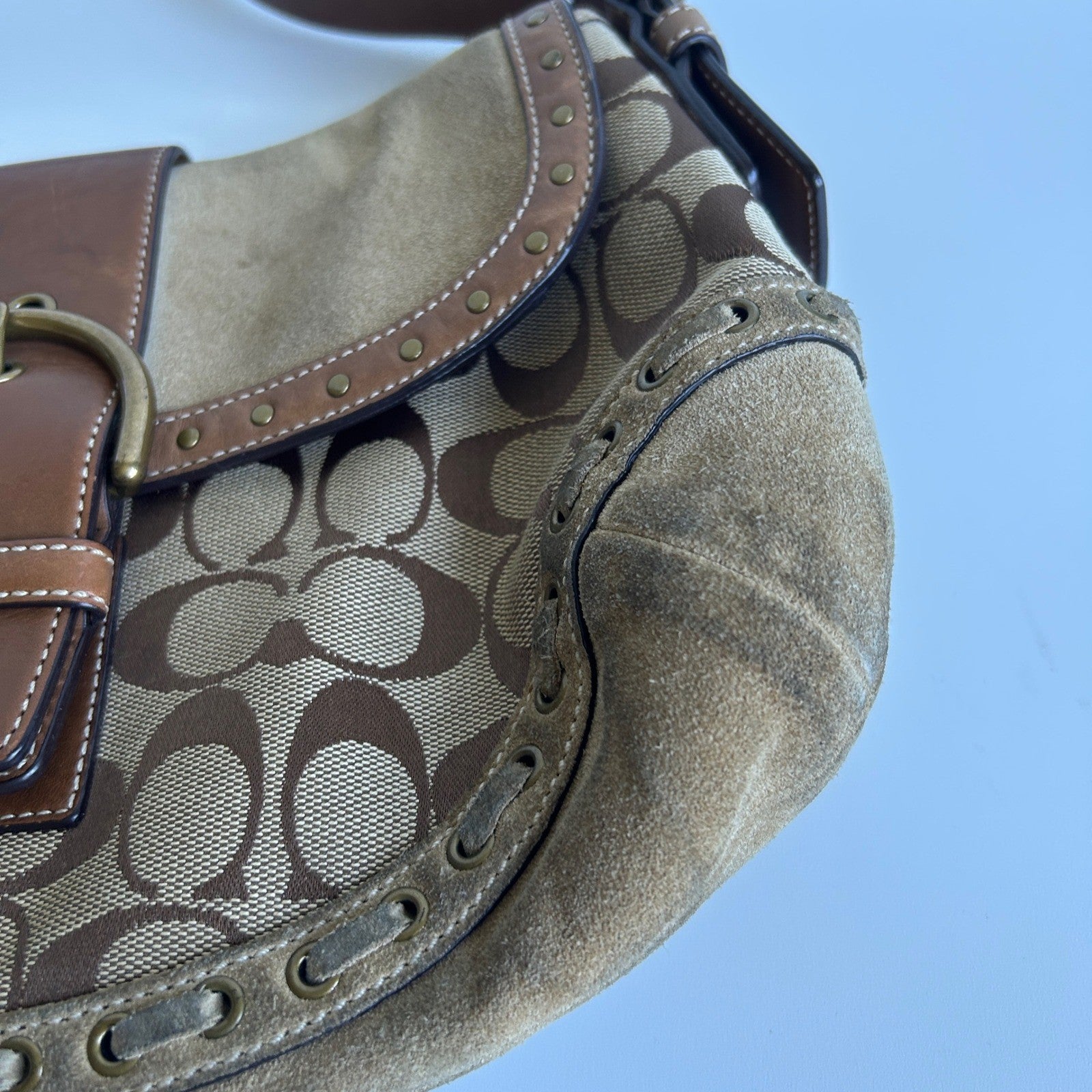 Coach Soho Signature Brown Canvas Suede Buckle Flap Shoulder Bag 9373 Good