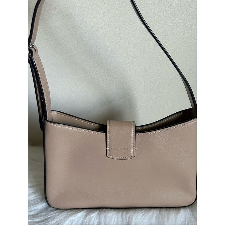Coach Eliza Shoulder Bag Beige Leather Silver Hardware CP004