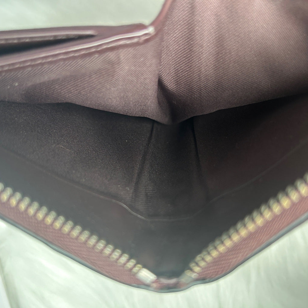 Coach Accordion Zip Plum Quilted Studded Leather Wallet Good
