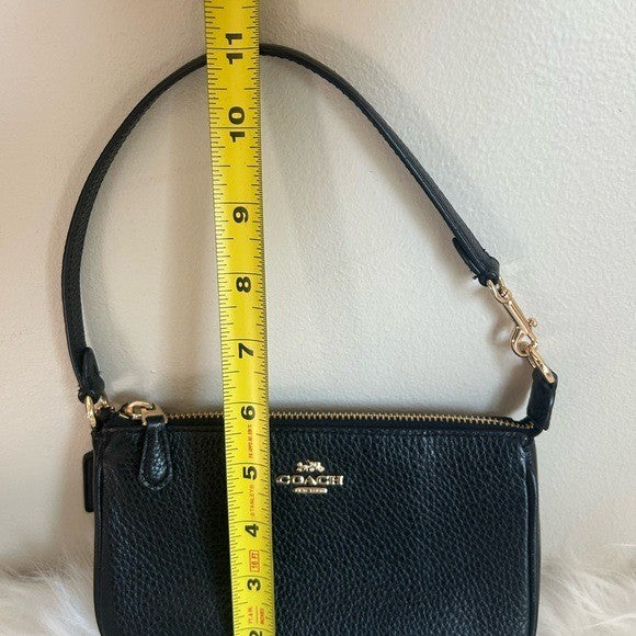 Coach Nolita 19 Black Pebbled Leather Wristlet Bag Excellent