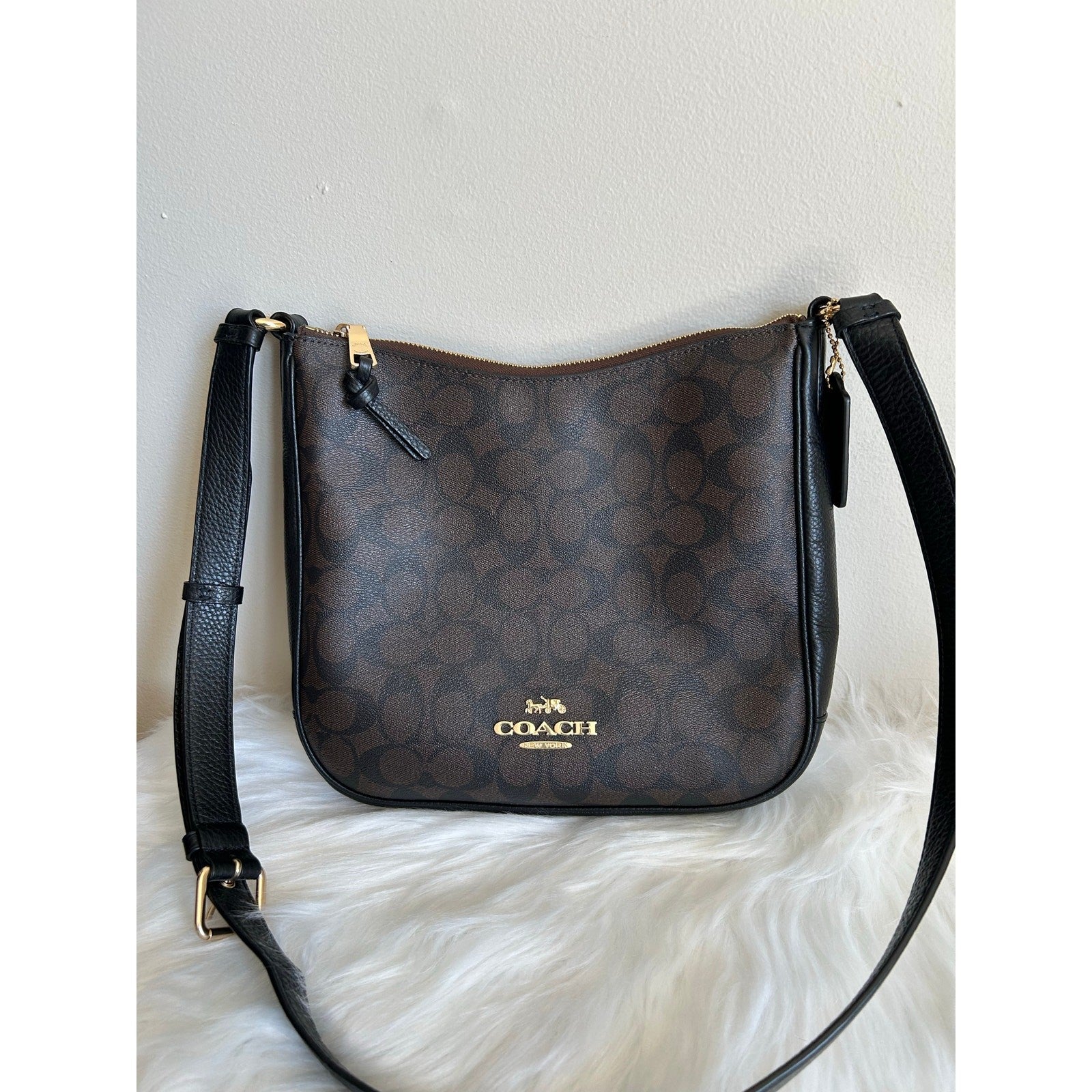 Coach File Brown Black Signature Canvas Leather Crossbody Bag Excellent