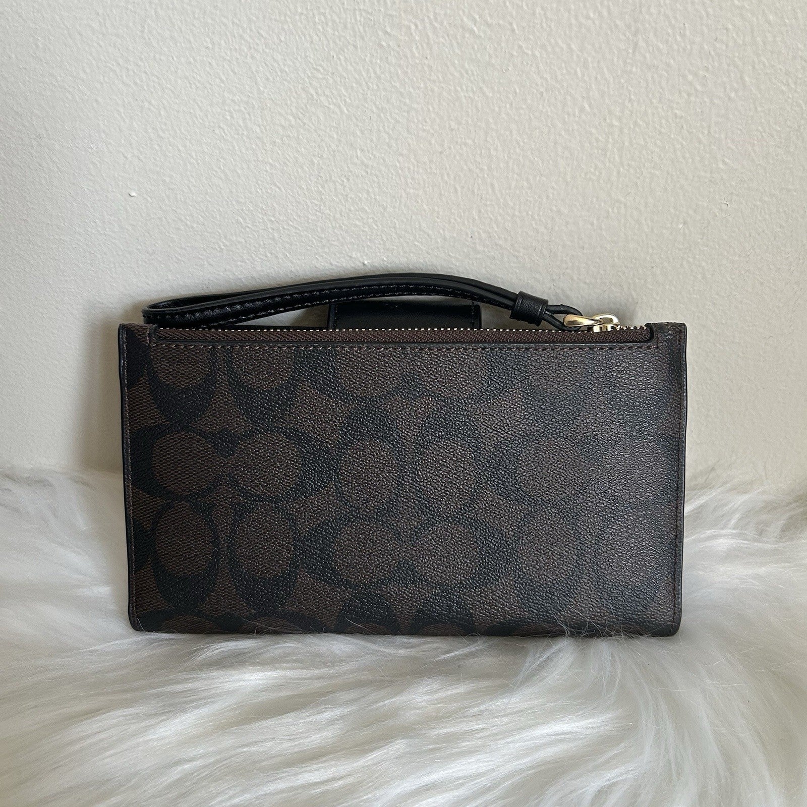Coach Phone Wallet Brown Black Signature Canvas Wristlet Excellent