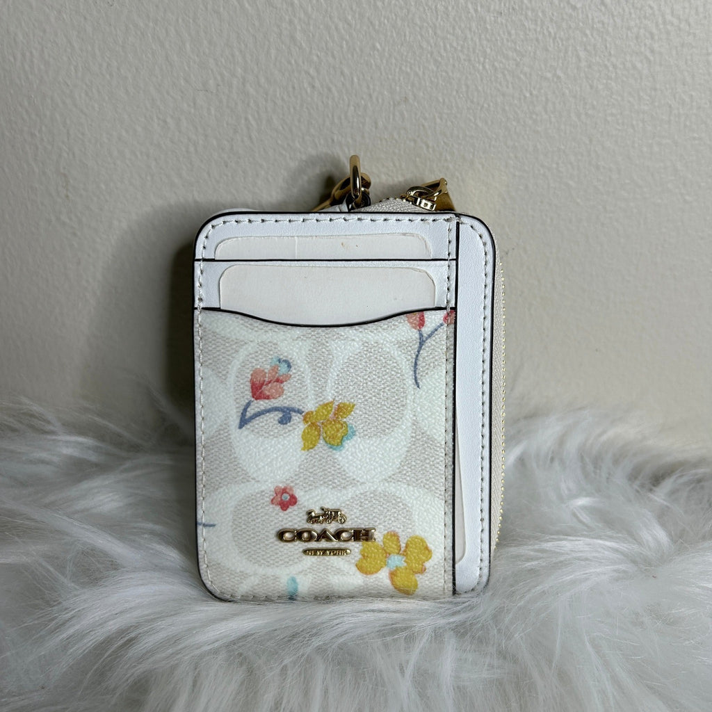 Coach Zip Card Case Chalk White Floral Signature Canvas Wallet Excellent