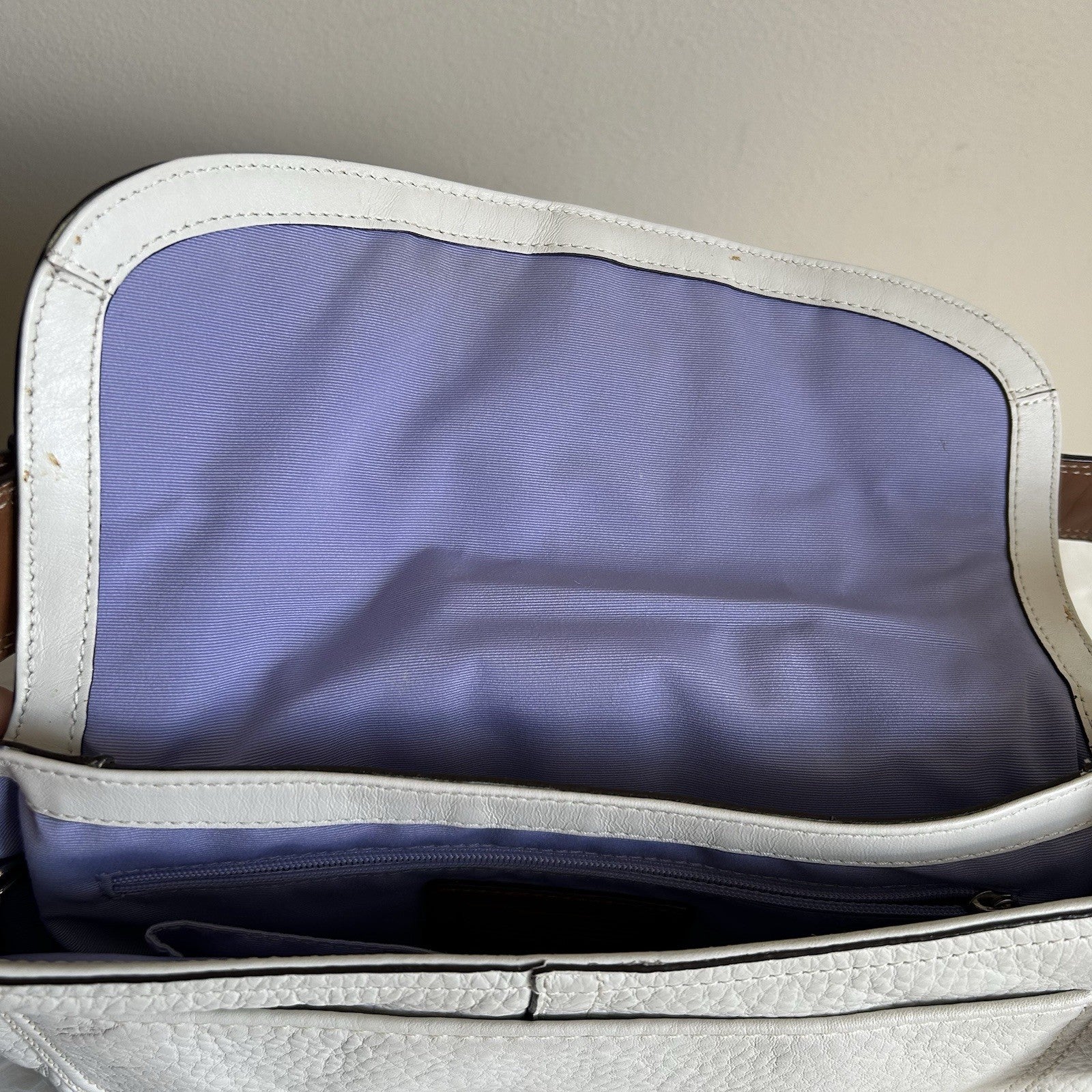 Coach Soho Chalk White Pebbled Leather Shoulder Bag Good