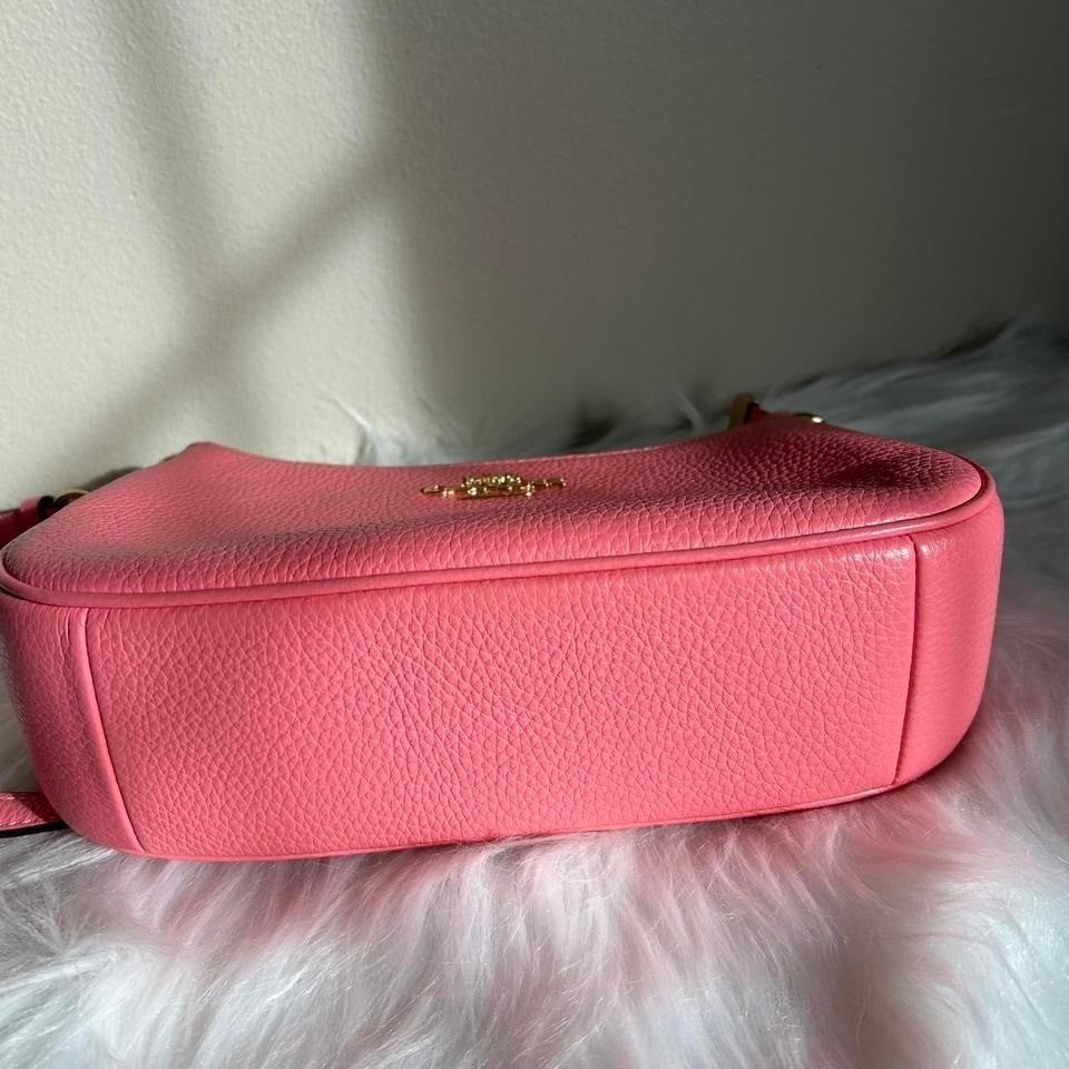 Coach Teri Pink Pebbled Leather Shoulder Bag Excellent