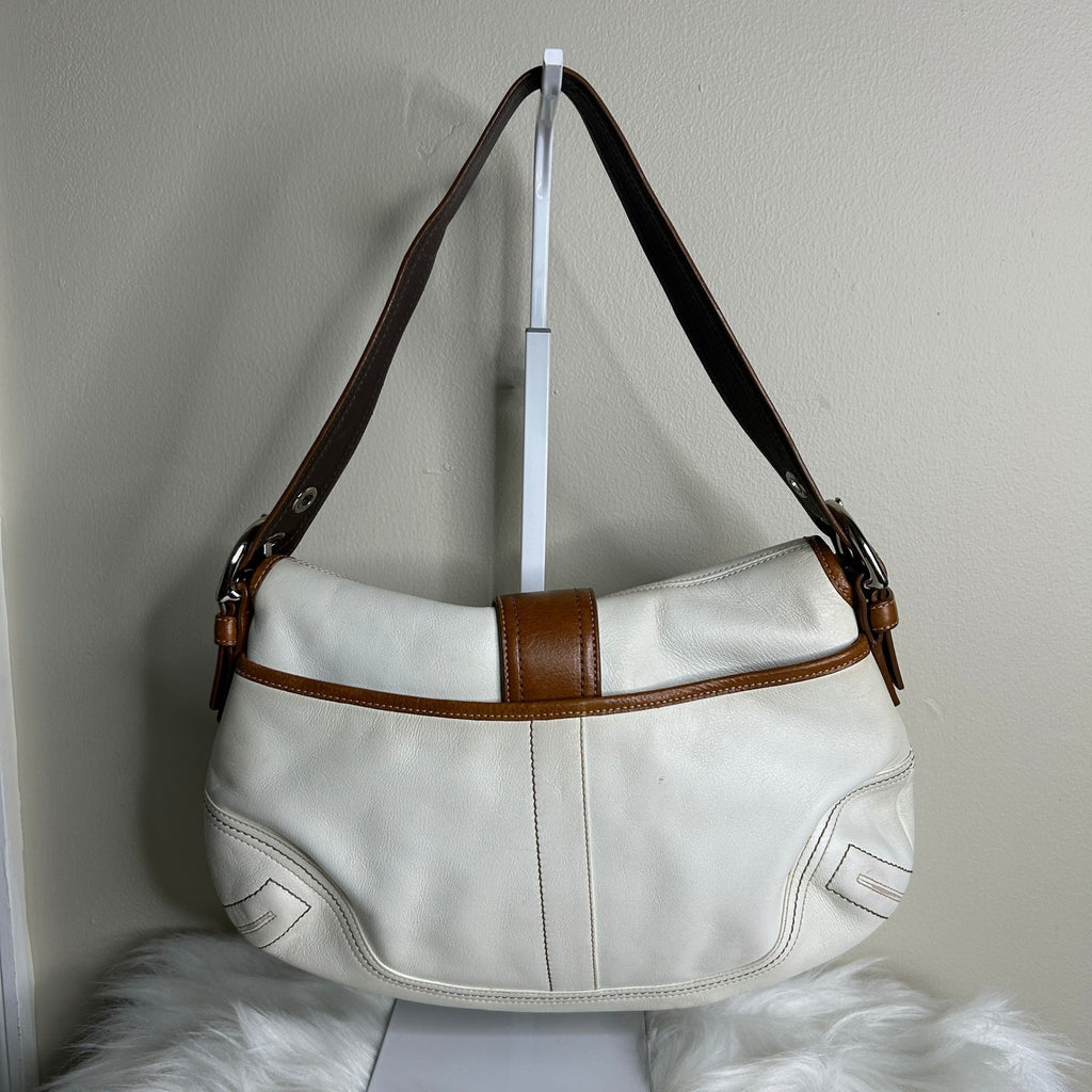 Coach Soho White Pebbled Leather Shoulder Bag Excellent