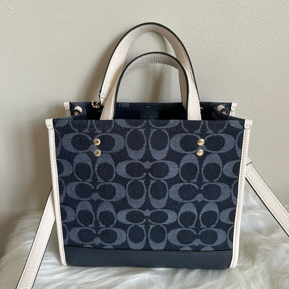 Coach Dempsey 22 Navy Chalk Signature Jacquard Leather Crossbody Bag Excellent