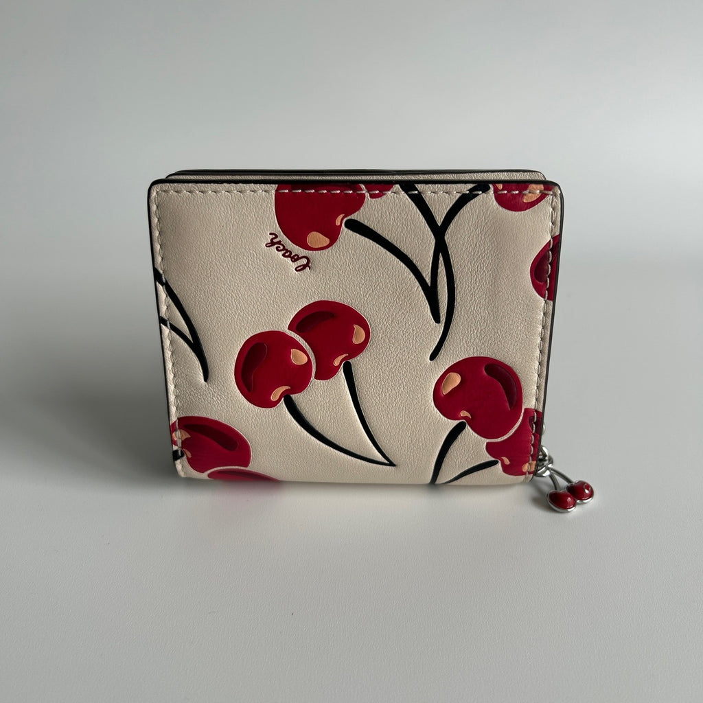 Coach Cherry Print Chalk White Crossgrain Leather Billfold Wallet Excellent