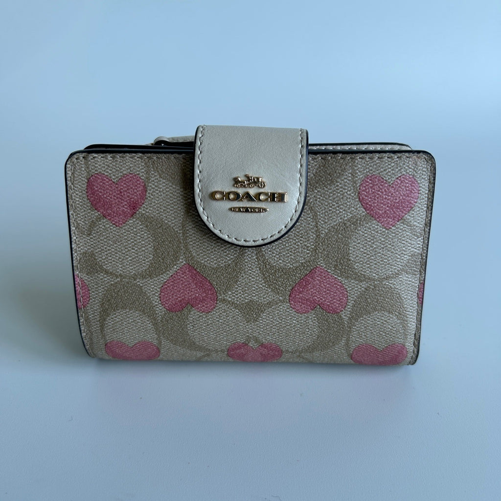 Coach Medium Corner Zip Wallet Khaki Pink Heart Signature Canvas Excellent