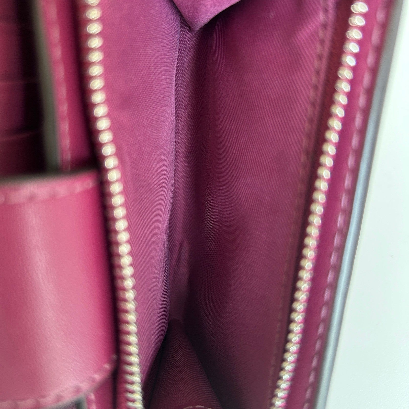 Coach Medium Corner Zip Wallet Khaki Fuchsia Floral Canvas Leather Excellent