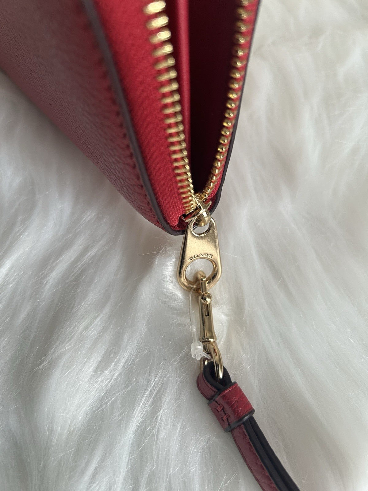 NWOT Coach Long Zip Around Pebble Leather Wallet True Red