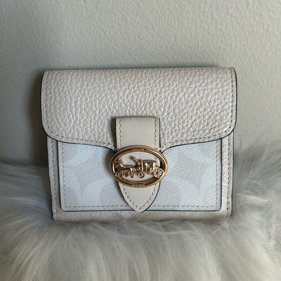 Coach Georgie Small Wallet Chalk White Pebble Leather Signature Canvas 6654