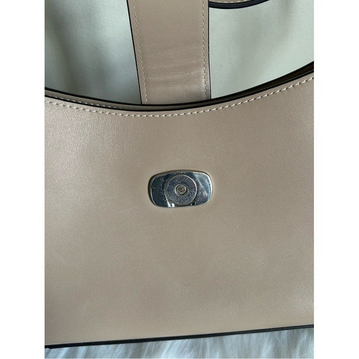 Coach Eliza Shoulder Bag Beige Leather Silver Hardware CP004