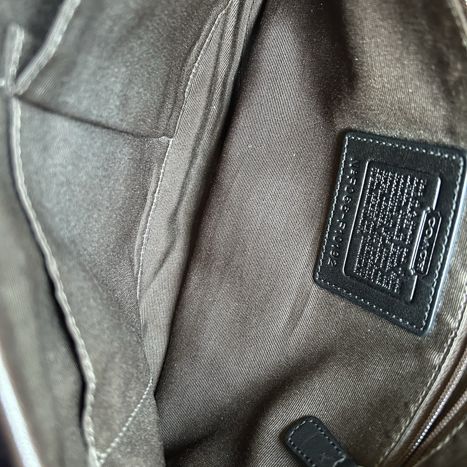 Coach Soho Buckle Flap Dark Brown Leather Shoulder Bag F10192 Good
