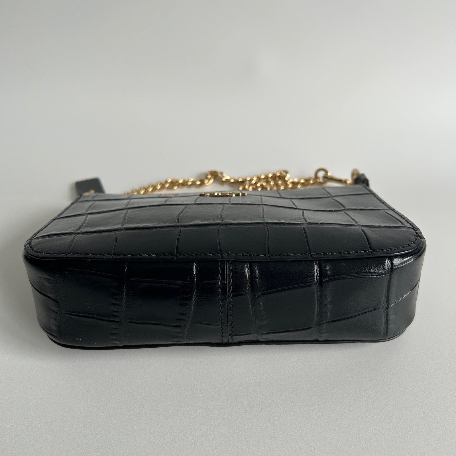Coach Nolita 19 Black Crocodile Embossed Leather Wristlet Bag Excellent