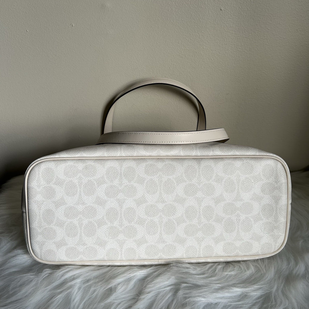Coach Gallery Tote Chalk White Signature Canvas Leather Bag NEW
