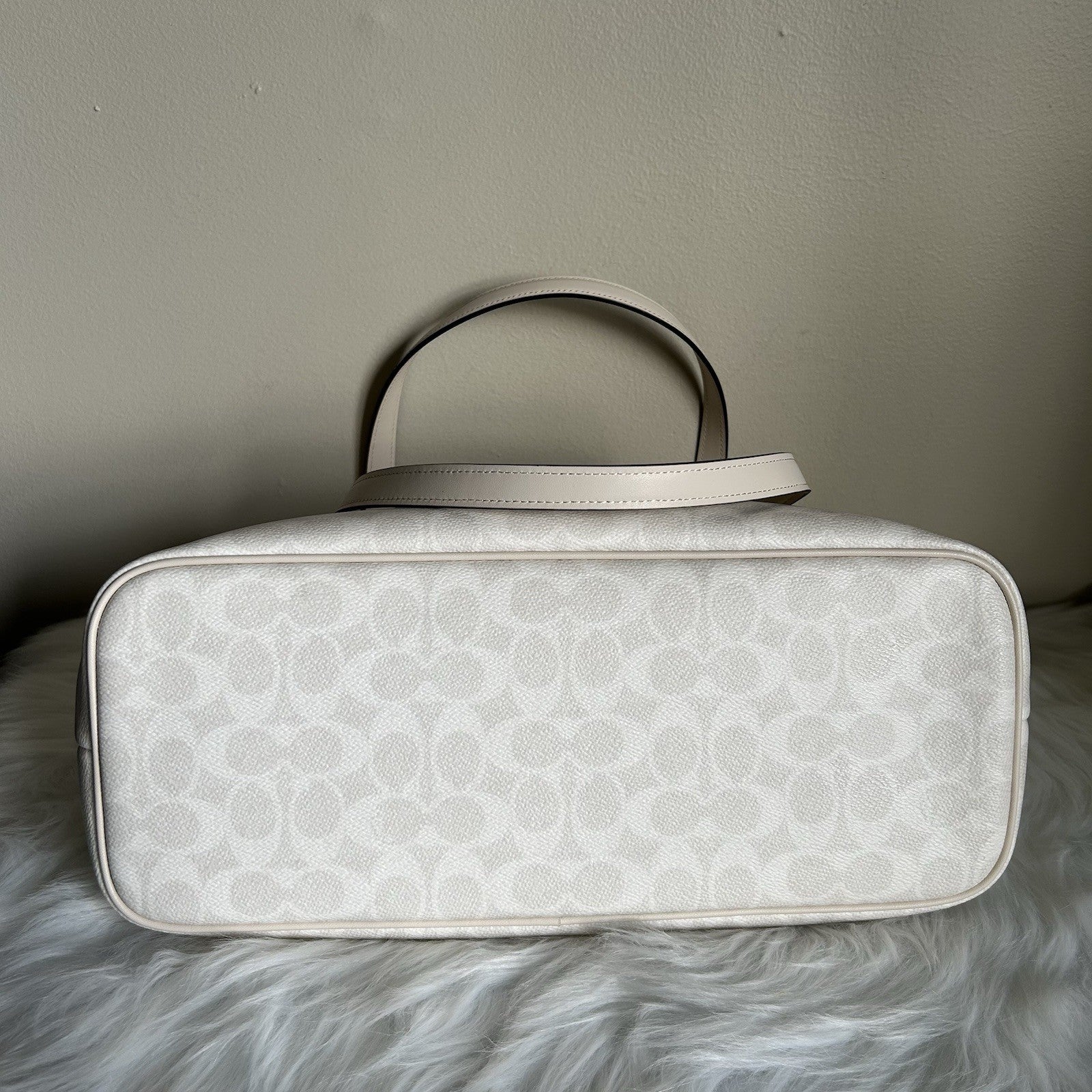Coach Gallery Tote Chalk White Signature Canvas Leather Bag NEW