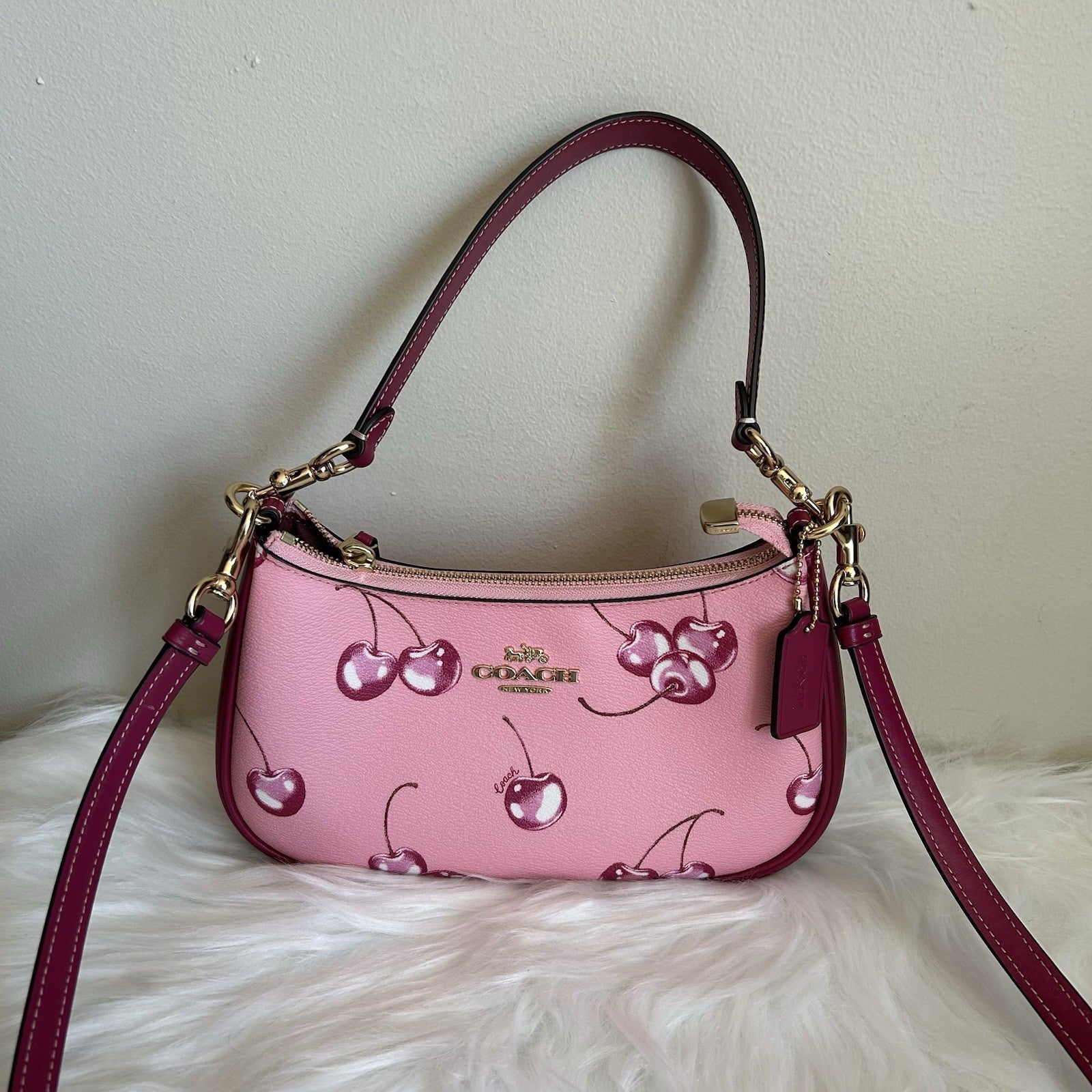 Coach Teri Cherry Print Pebbled Shoulder Bag Pink
