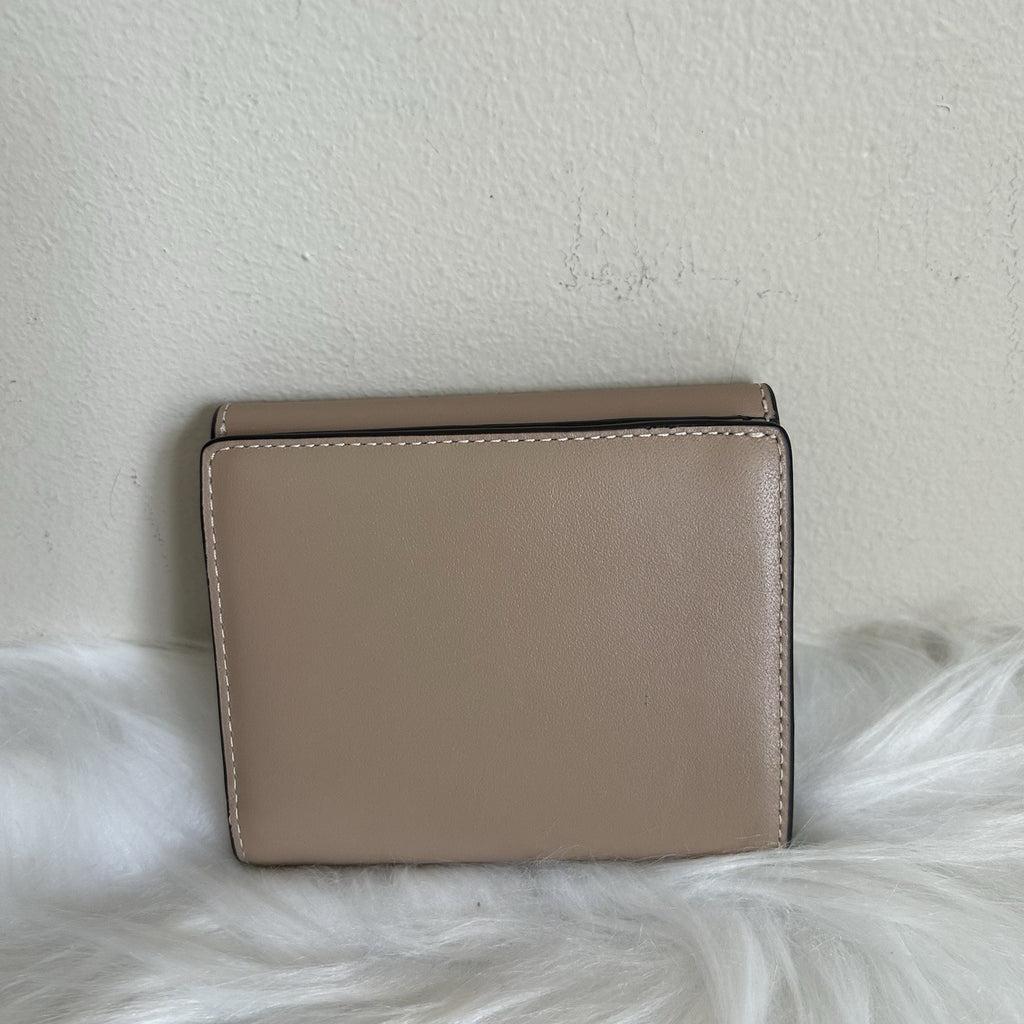 Coach Eliza Taupe Leather Small Wallet NWT CP254