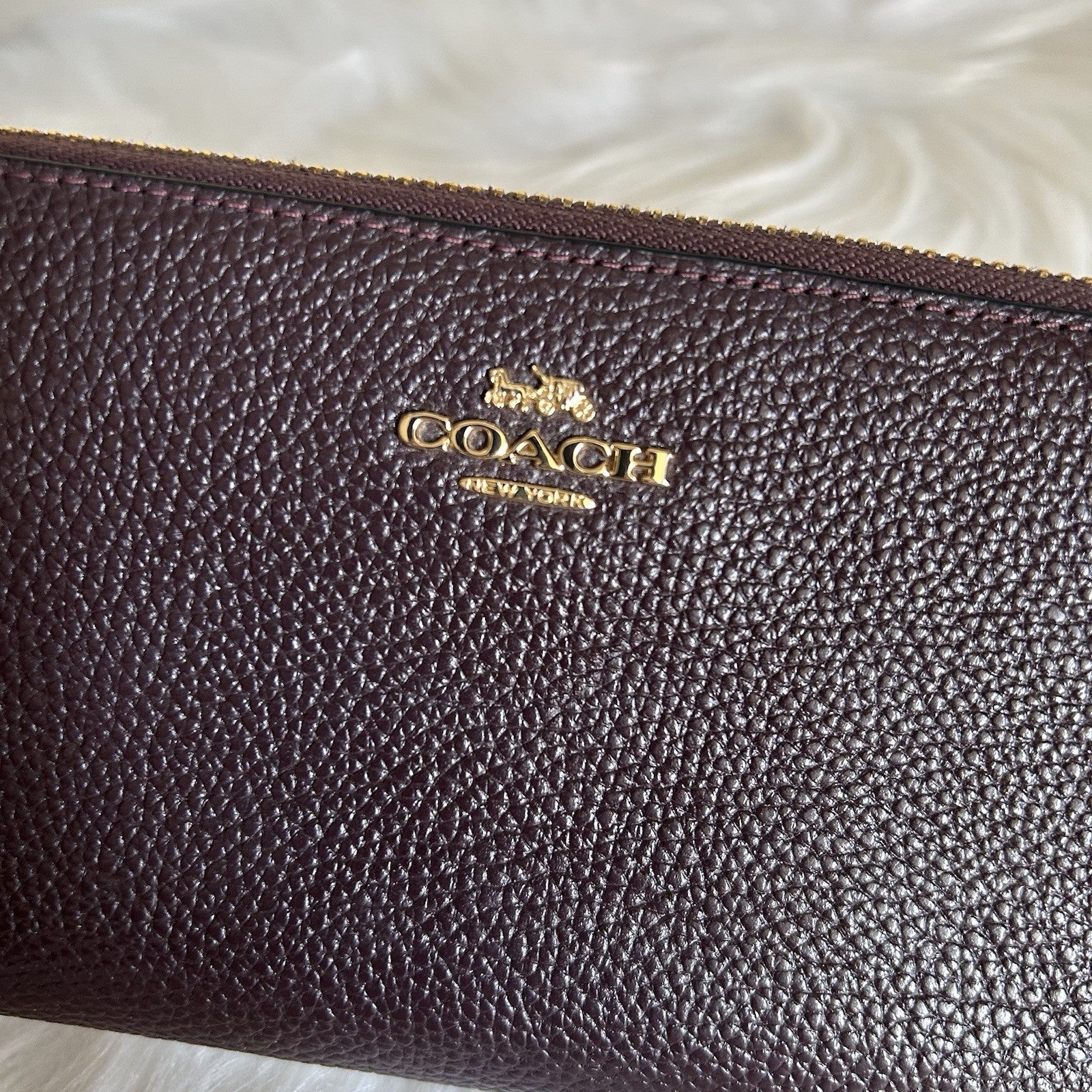 Coach Accordion Zip Dark Berry Pebbled Leather Wallet Excellent
