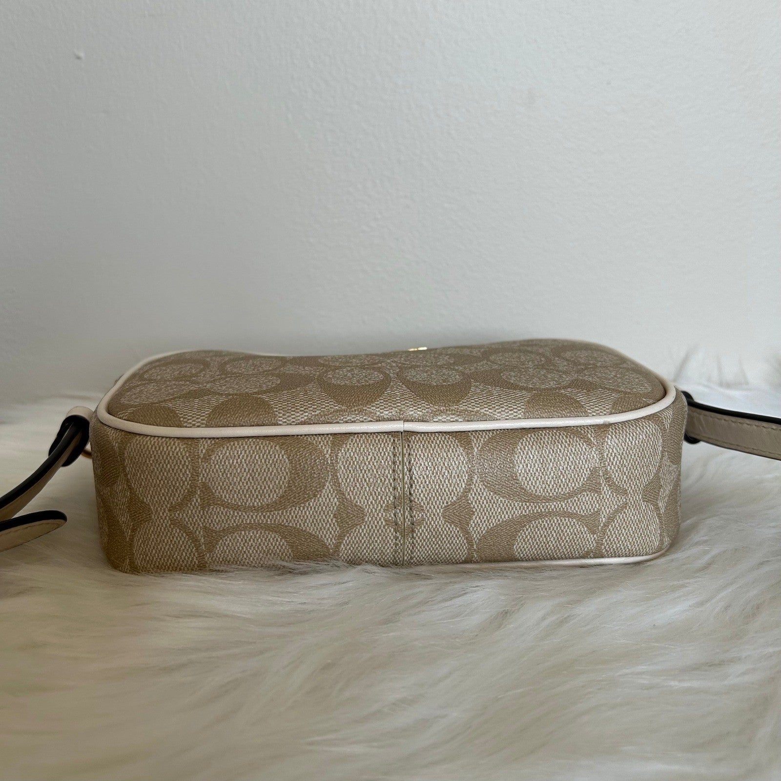 Coach Mini Jamie Light Khaki Chalk Signature Canvas Camera Bag Good
