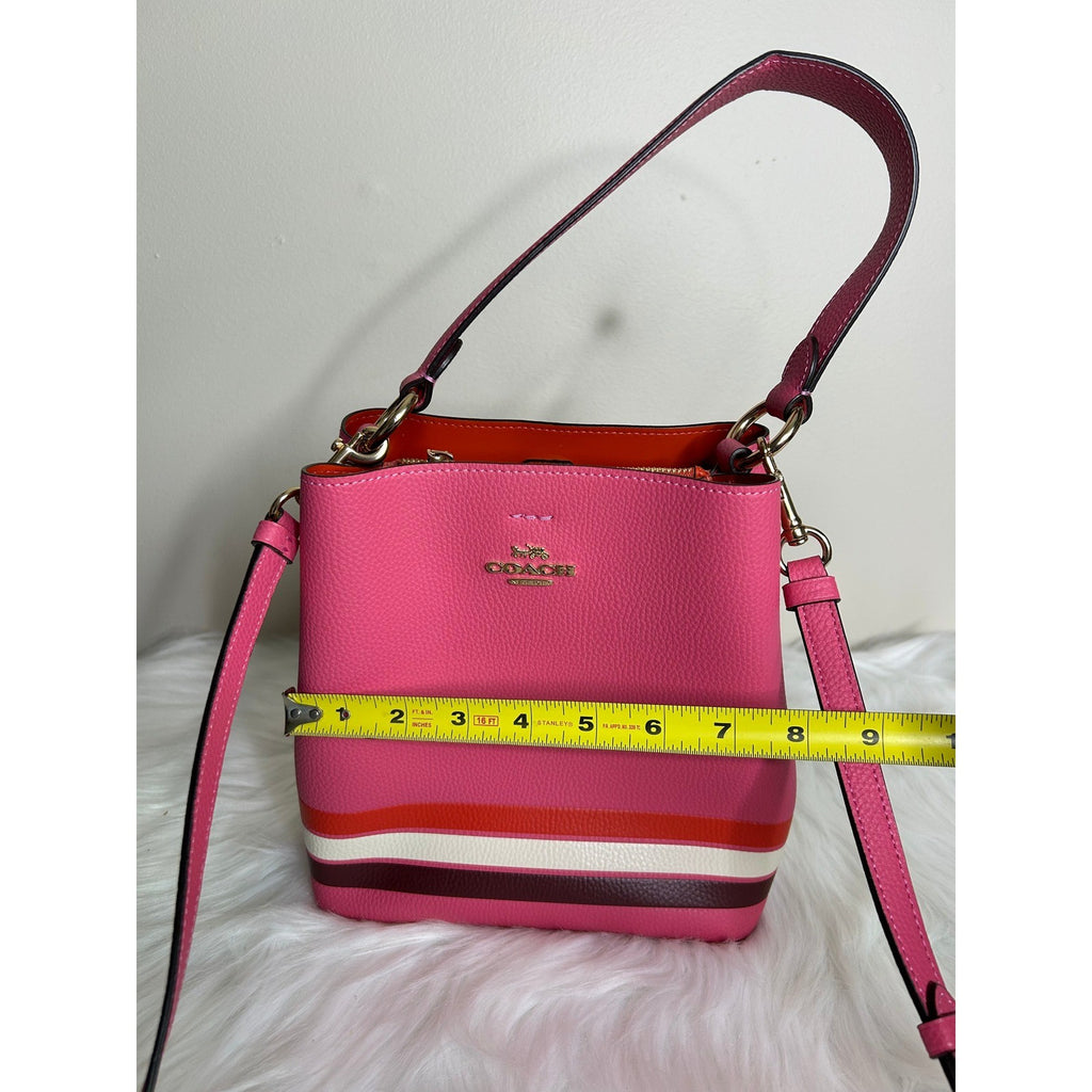 Coach Small Town Bucket Bag Confetti Pink Pebble Leather Shoulder Bag Excellent