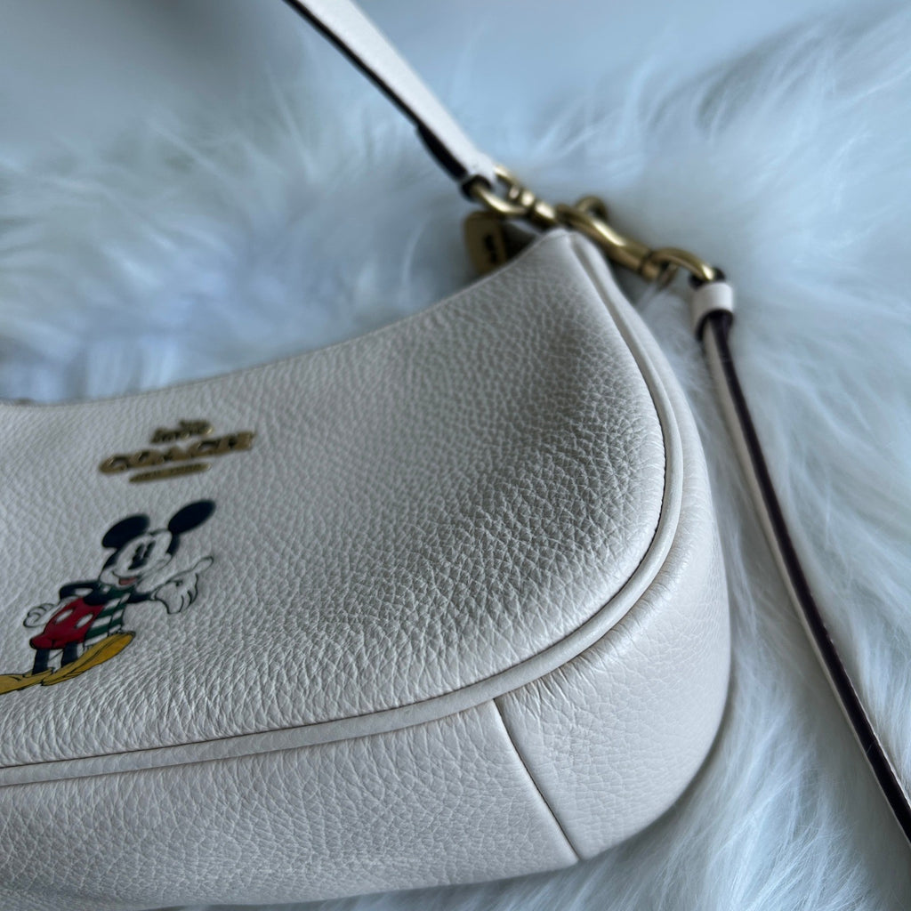 Coach Disney Mickey Chalk White Pebbled Leather Teri Shoulder Bag Excellent