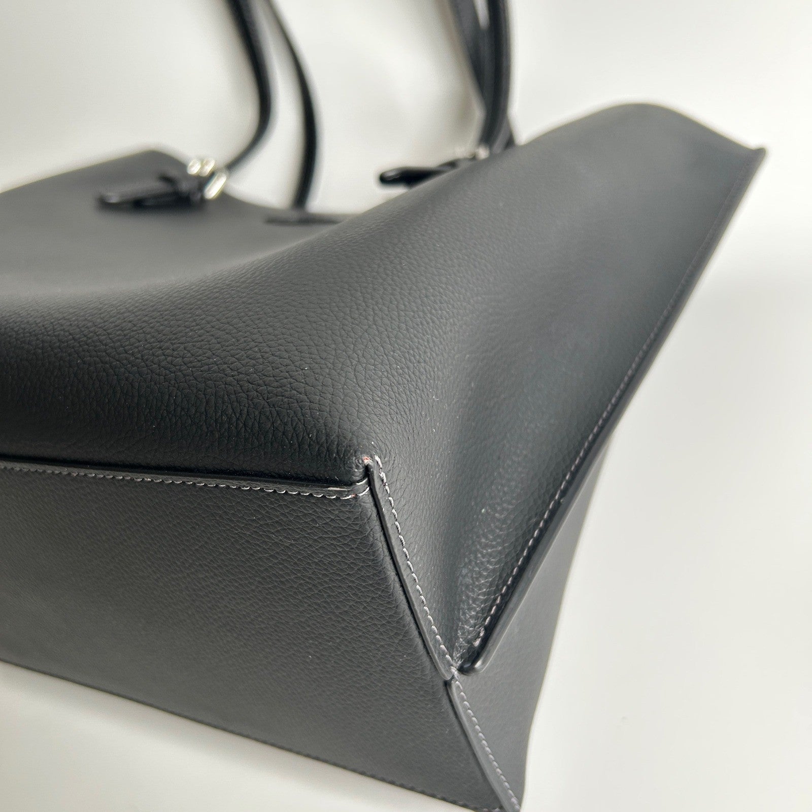 Coach Mollie Tote Black Pebbled Leather Shoulder Bag 1671 Excellent