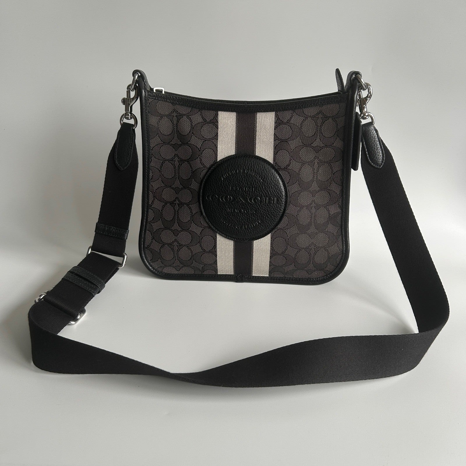 Coach Dempsey File Bag Black Charcoal Signature Jacquard Crossbody Excellent