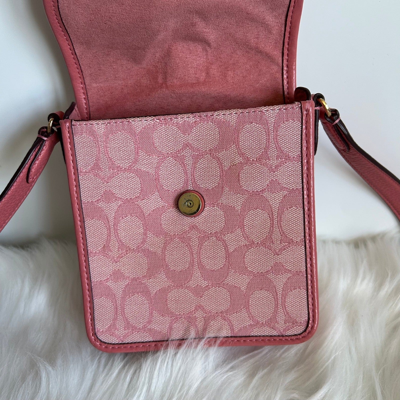 Coach North/South Lonnie Pink Signature Jacquard Leather Crossbody Bag Excellent