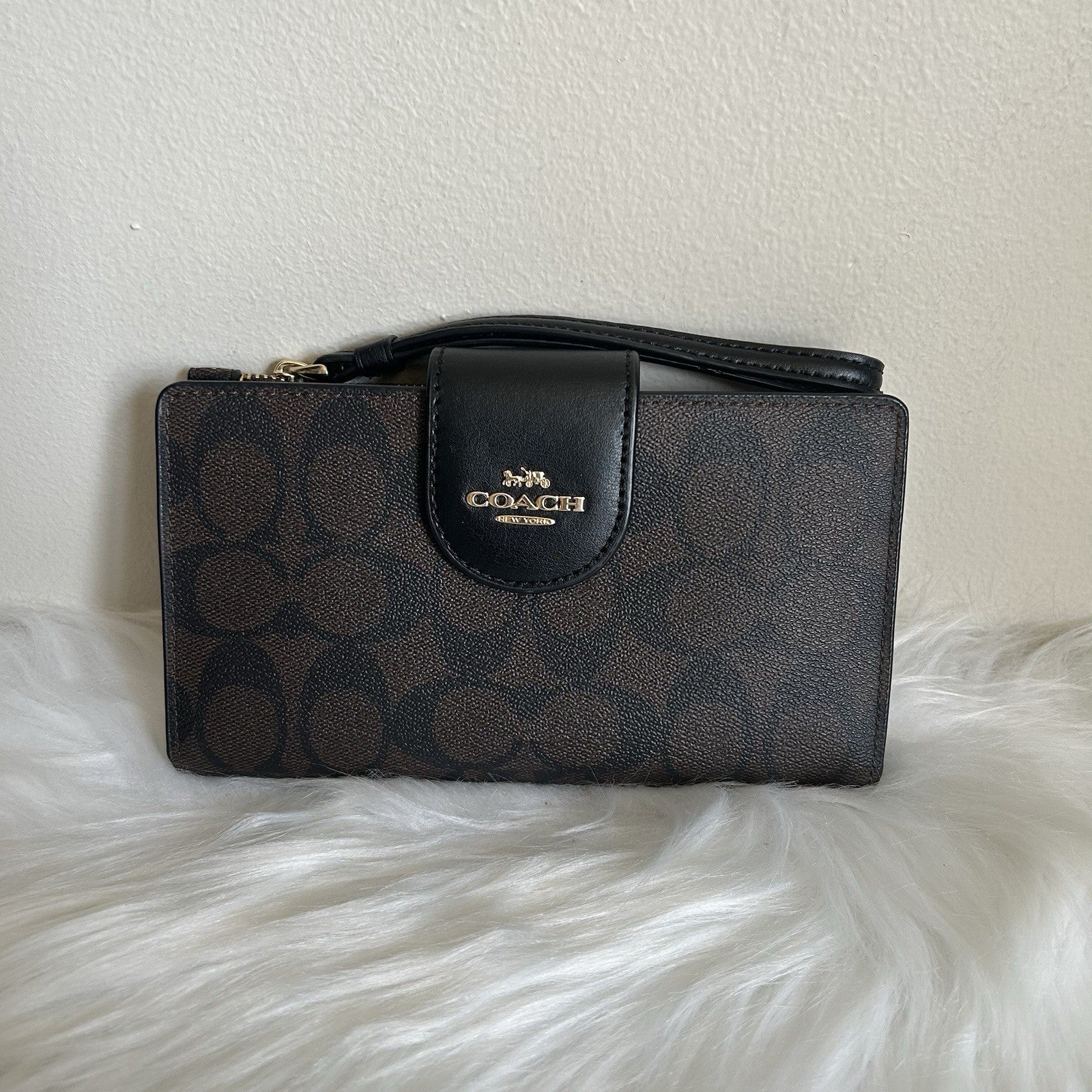 Coach Phone Wallet Brown Black Signature Canvas Wristlet Excellent