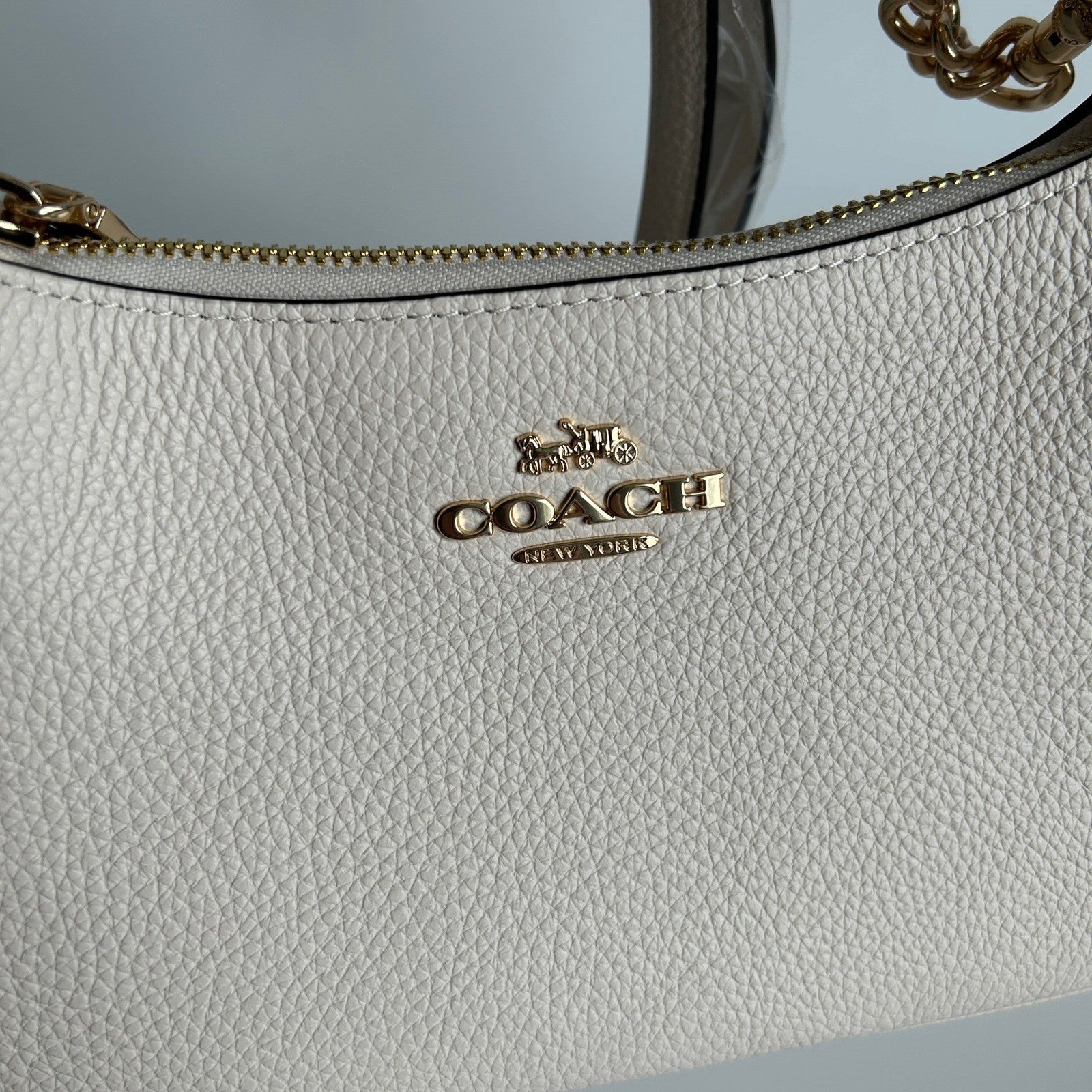 Coach Teri Chalk White Pebbled Leather Shoulder Bag CV934 Excellent