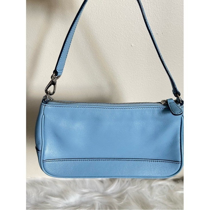 Coach Vintage Hamptons Light Blue Leather Hobo Bag Excellent