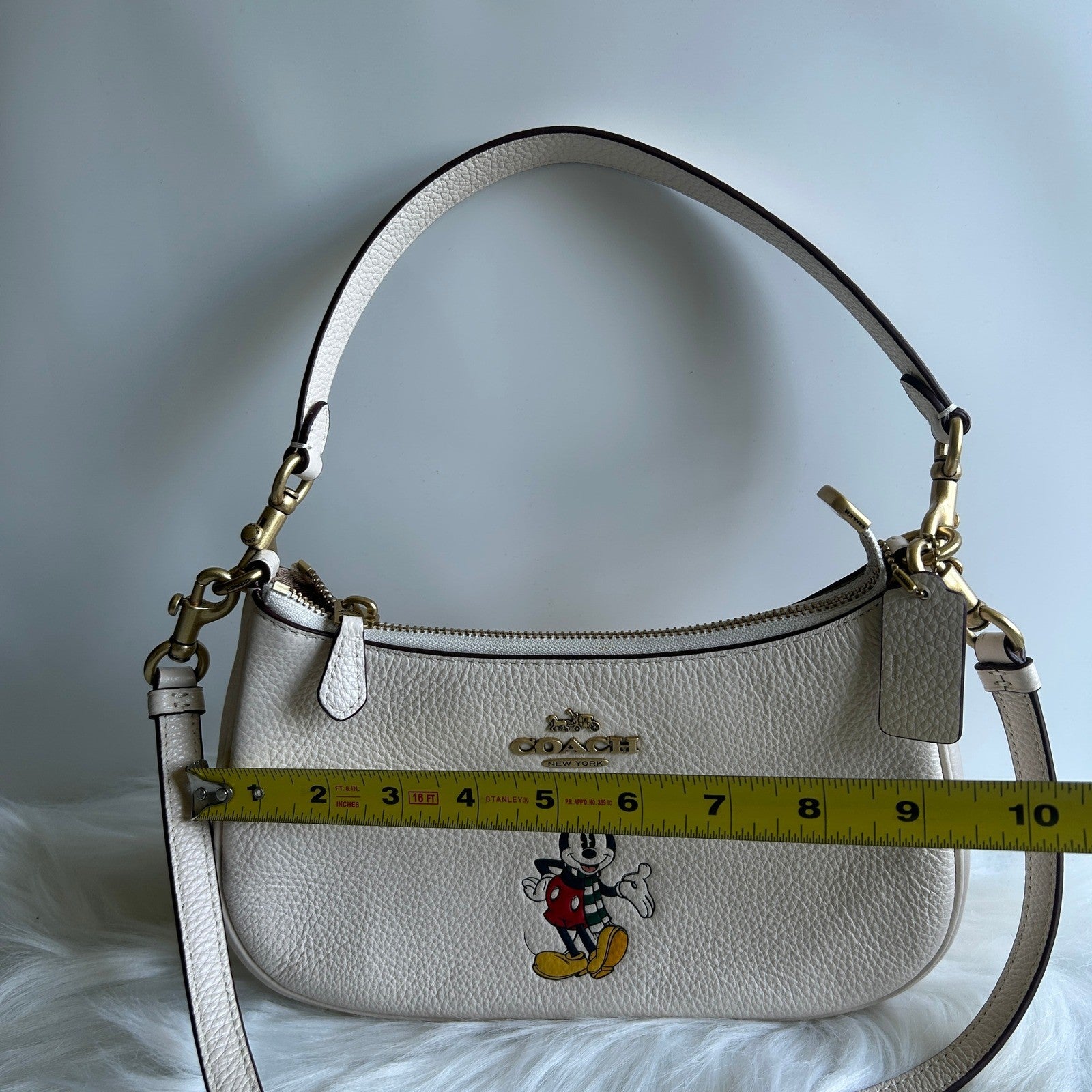 Coach Disney Mickey Chalk White Pebbled Leather Teri Shoulder Bag Excellent