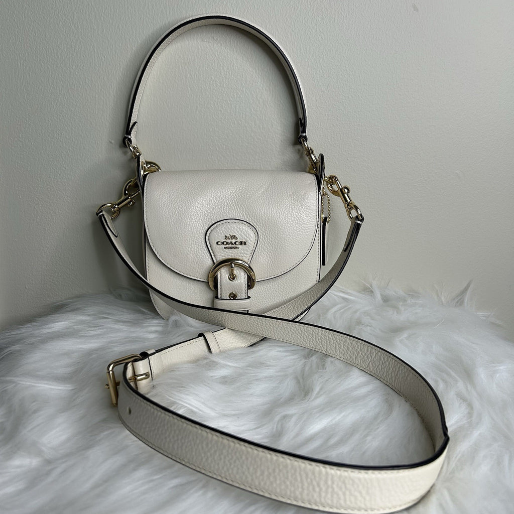 Coach Kleo 17 Chalk White Pebbled Leather Shoulder Bag Excellent