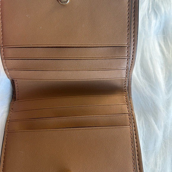 Coach Georgie Small Wallet Chalk White Pebble Leather Signature Canvas 6654